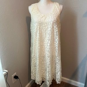 Max Studio Flowy Sleeveless Ivory Lace Dress Size Small